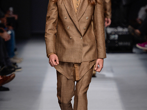 SPFWN45 POW! EXPLOSÃO CRIATIVA