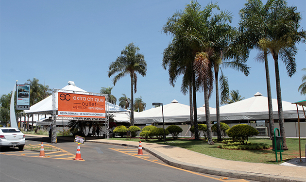 PRAÇA DE ALIMENTAÇÃO