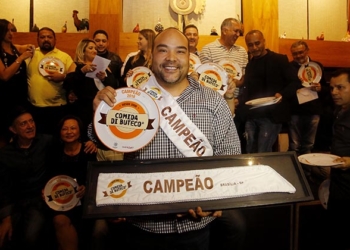 CAMPEÃO