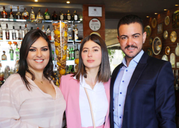 Dra. Lorena Porto Pereira recebe convidados para conhecerem a Dra. Cherie