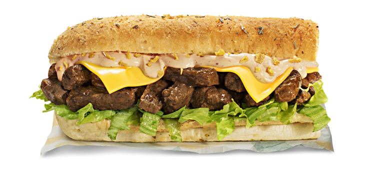 Subway® lança combo de 2 subs com refrigerante