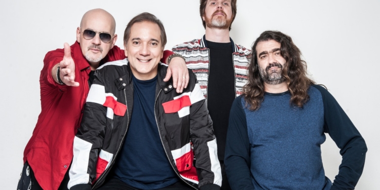 Taguatinga Shopping celebra Dia dos Pais com show de Biquini Cavadão e sorteio de smartphones