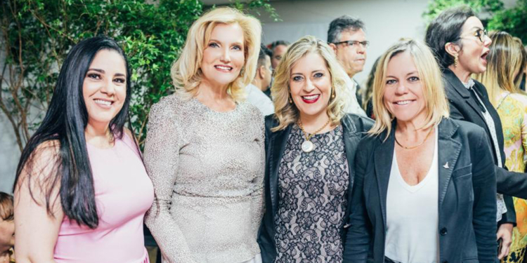 ACDF funda o Conselho da Mulher Empresária do Distrito Federal e Ivonice Aires Campos é empossada presidente