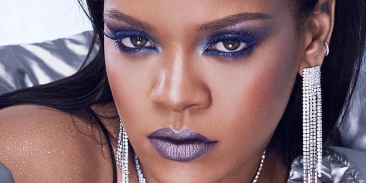 FENTY BEAUTY: Rihanna lança linha com batom ideal para cada signo