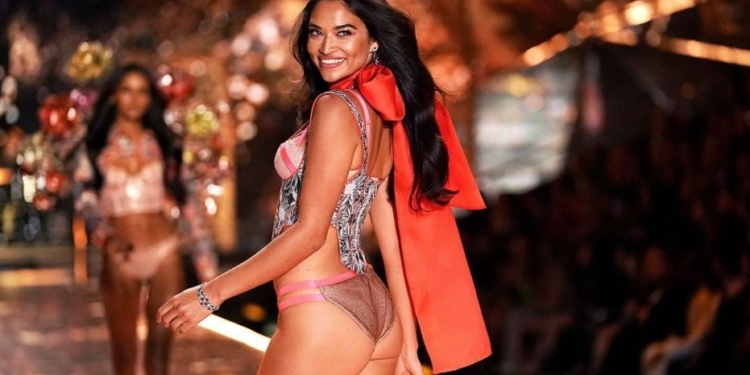 Badalado desfile da Victoria’s Secret está cancelado em 2019