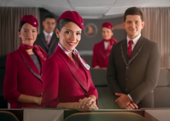 Estilista da Alta-Costura assina novos uniformes da Turkish Airlines