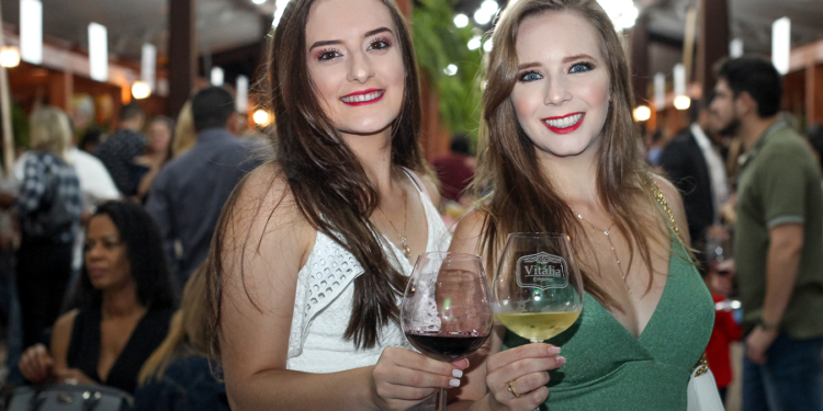 Feira de vinhos Vitália Festival desembarcou no Lago Sul