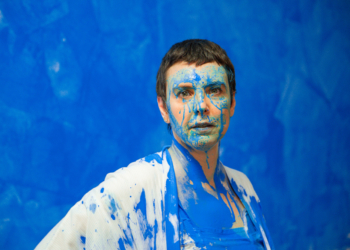 Adriana Calcanhotto apresenta show “Margem” no Centro de Convenções Ulysses Guimarães