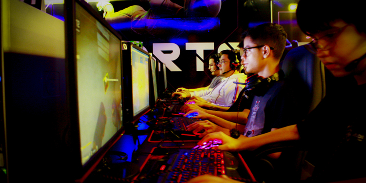 Papais tem diversão virtual exclusiva no ParkShopping