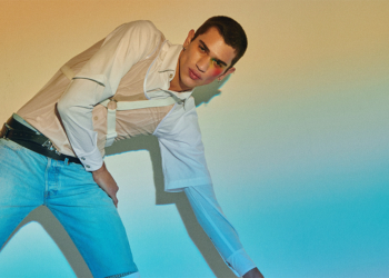 Levi’s customiza peças com 100% das vendas para centro de acolhimento LGBTQ+