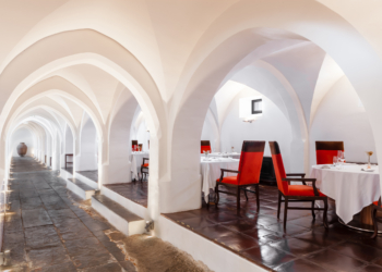 Selecionamos restaurantes de hotéis mundo afora que você não pode deixar de conhecer