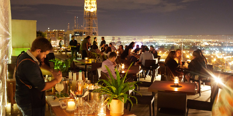 Som no B retorna ao rooftop mais badalado da cidade