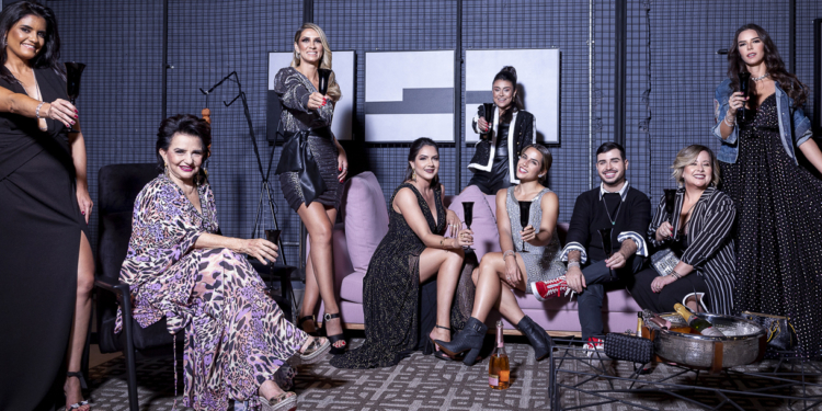 Os embaixadores da Sparkling Wine Fair em um editorial de moda exclusivo “ESTILOZZO & SWF”