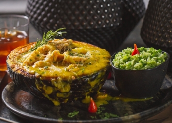 Caldeirada de frutos do mar é o prato especial de setembro no Nikkei Brasília