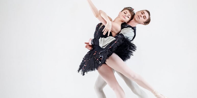 Ballet de São Petersburgo se apresenta pela primeira vez em Brasília