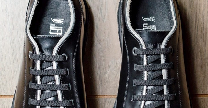 JEF, marca premium de calçados masculinos, está com descontos progressivos em peças selecionadas da coleção Travessia