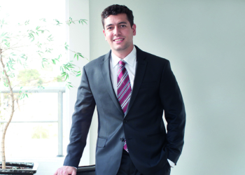 Leonardo Sanchez, megaempresário do Grupo NC, detentor da EMS Farmacêutica, pilota a vida para estar à frente do tempo e ultrapassar o mercado