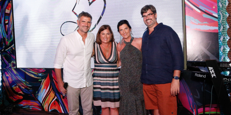 Tidelli comemora 30 anos de sucesso e premia profissionais da decoração em Salvador