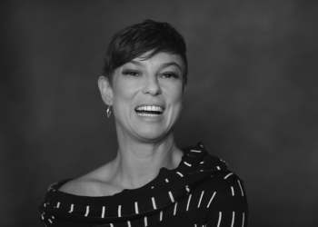 Embaixadora da Paz, Maria Paula, ex-Casseta e Planeta, promove ato simbólico no Jardim Botânico