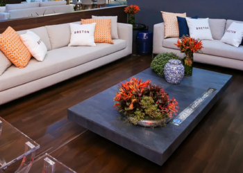 Breton inaugura loja no casapark em noite de festa