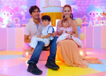 Empresária Julie Anna, da Festas Criativas e Balloon Boutique, celebrou 1 ano da princesa Hanah com solidariedade