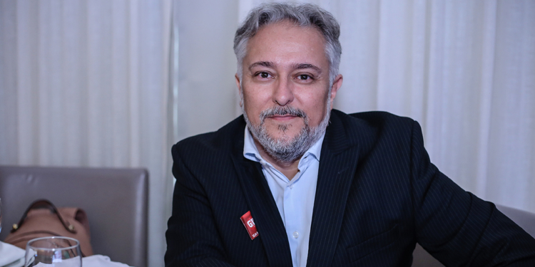 A frente da Trend LED & Eventos, o empresário André Marrocos conquistou o país com modernas soluções em comunicação visual