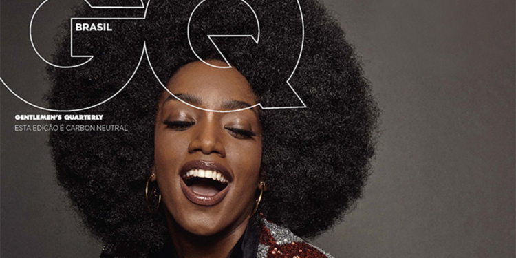 Iza estampa a capa da edição de novembro da revista GQ número 100