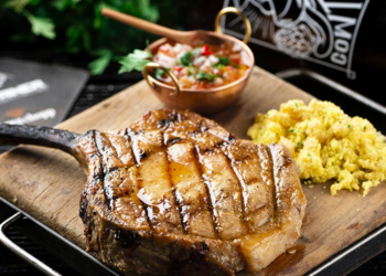 Restaurante Cowtainer agora terá 10 novos cortes de carne e se consolida uma steakhouse