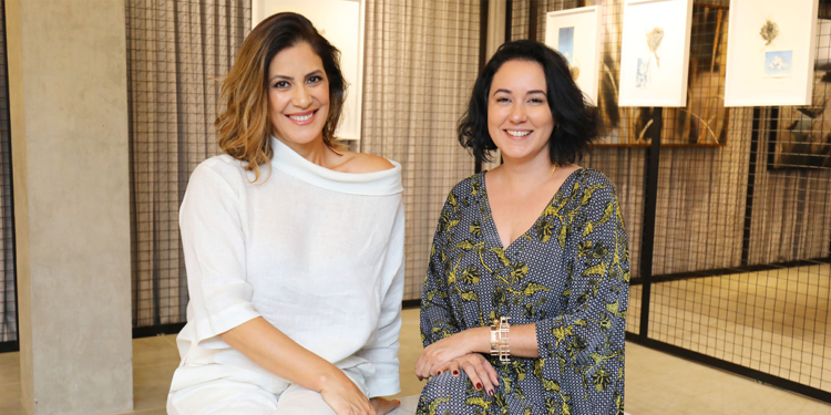 Artista Plástica Fabiana Queiroga lança coleção na Divino Quadro para convidados