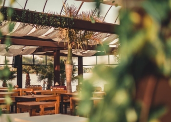 Wine Garden promove roda de Samba com Nego Henrique no Pontão