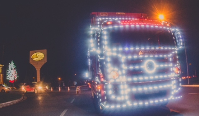 “Natal Mágico” do Pontão recebe caravana iluminada da Coca-Cola