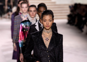Chanel desfilou primeira Métiers d’Art com Virginie Viard como diretora criativa