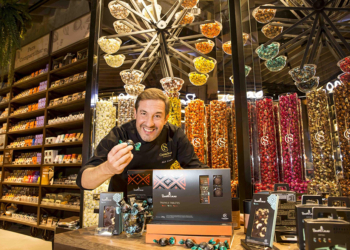 Distrito Federal ganha segunda Mega Store da Cacau Show no Taguatinga Shopping