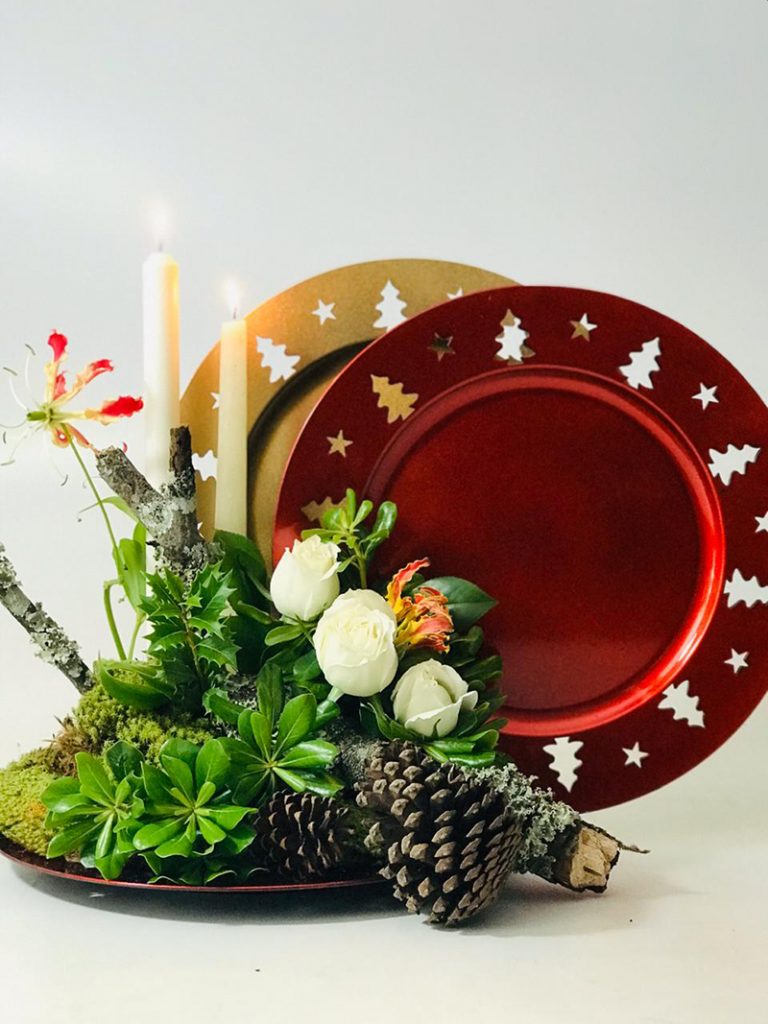 ARRANJOS DE NATAL: floristas da capital criam diferentes opções cheias de estilo ARRANJOS DE NATAL: floristas da capital criam diferentes opções cheias de estilo