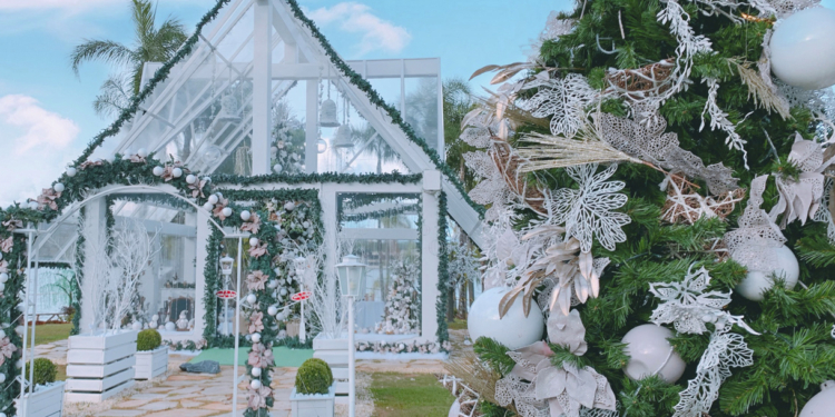 NATAL MÁGICO: Mundo nevado do Pólo Norte desembarca na decoração do Pontão