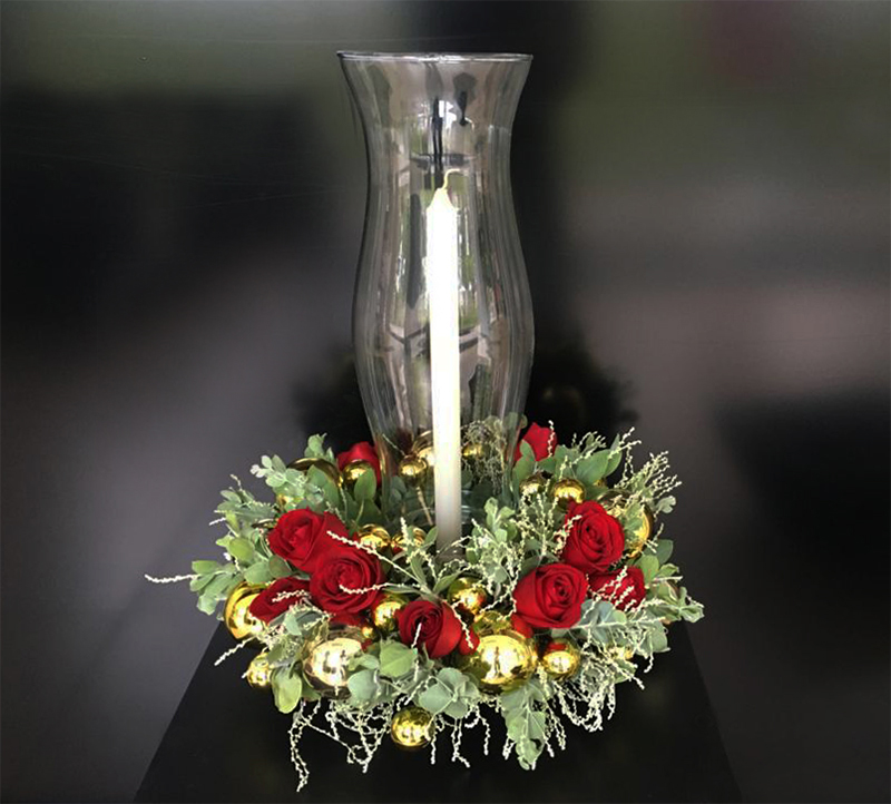 ARRANJOS DE NATAL: floristas da capital criam diferentes opções cheias de estilo ARRANJOS DE NATAL: floristas da capital criam diferentes opções cheias de estilo