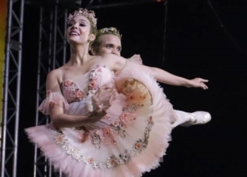 Orquestra Sinfônica do Teatro Nacional Claudio Santoro e Ballet de Brasília juntos em grande espetáculo natalino