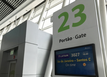 Aeroporto de Brasília inova no design dos painéis informativos de voos