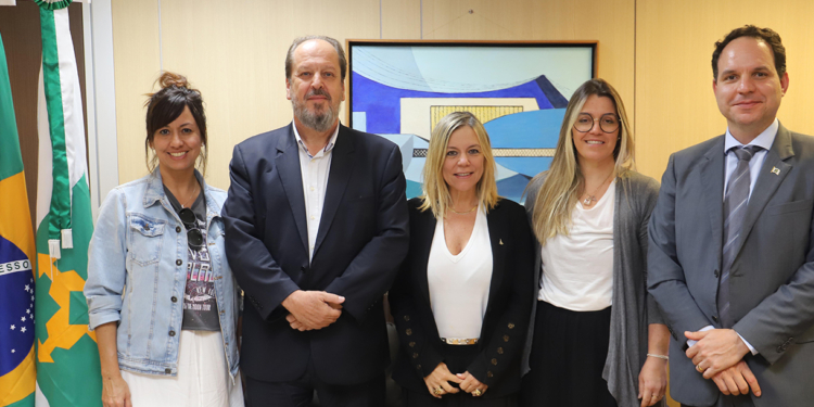 Associação Brasileira das Empresas Aéreas e Setur/DF preparam calendário de eventos para os 60 anos de Brasília