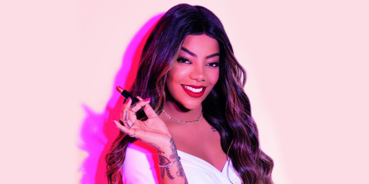 Avon e Ludmilla se unem para lançar novas cores de batons