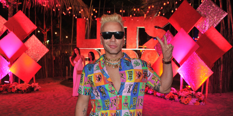 Último dia do Réveillon de Pipa tem bloco de carnaval, Bell Marques e dupla de Djs australianas