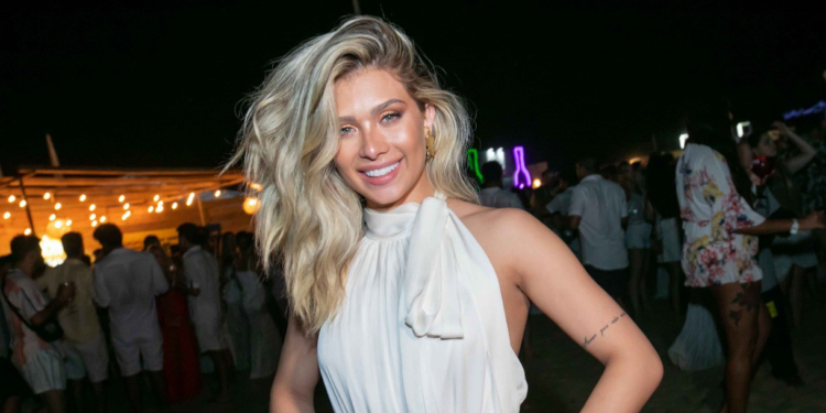 Réveillon do Gostoso reuniu Thiaguinho, Safadão e Matheus e Kauan