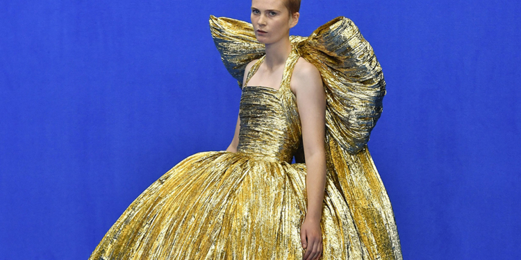 Balenciaga volta a desfilar na Alta-Costura depois de 52 anos