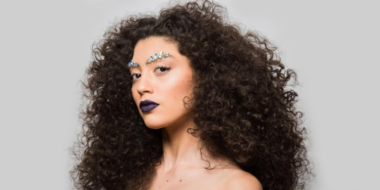 Beleza de carnaval: três inspirações para curtir a festa em grande estilo