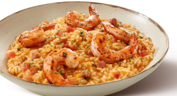 Abbraccio lança dois risotos com camarão e filé mignon e camarão com pancetta