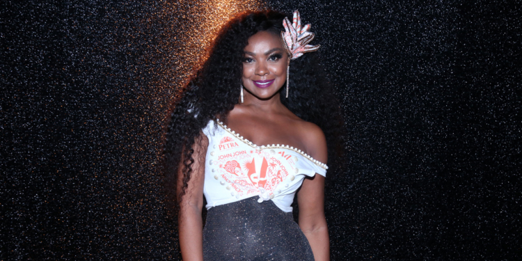 Camarote Salvador reúne celebridades para folia baiana