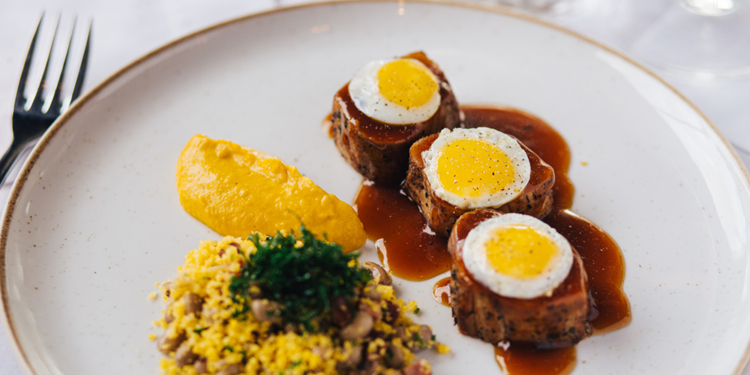 Chef Ronny Peterson lança menu executivo de segunda a quinta no Aroma