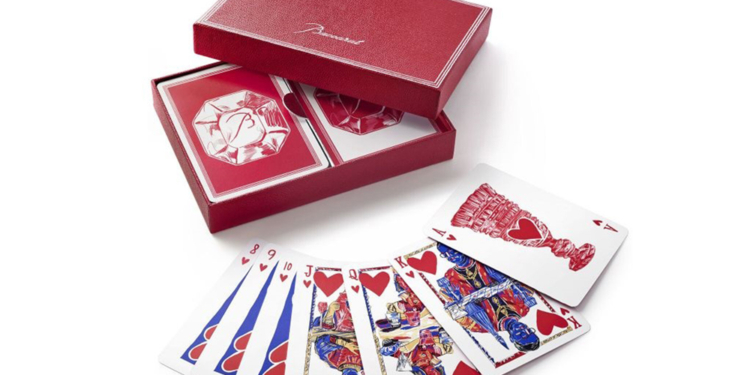 Baccarat lança jogo de cartas exclusivo desenhado por Alexandre Benjamin Navet