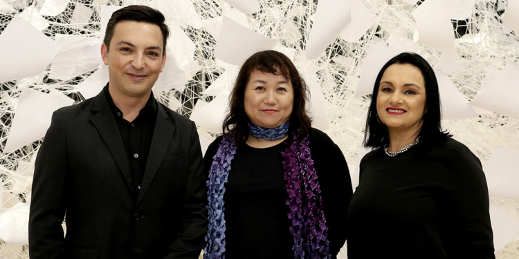 CCBB recebe convidados para abertura da exposição “Linhas da Vida” da artista plástica Chiharu Shiota