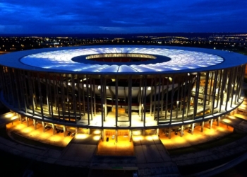 Estádio Mané Garrincha poderá ser usado como hospital de casos mais graves do coronavírus